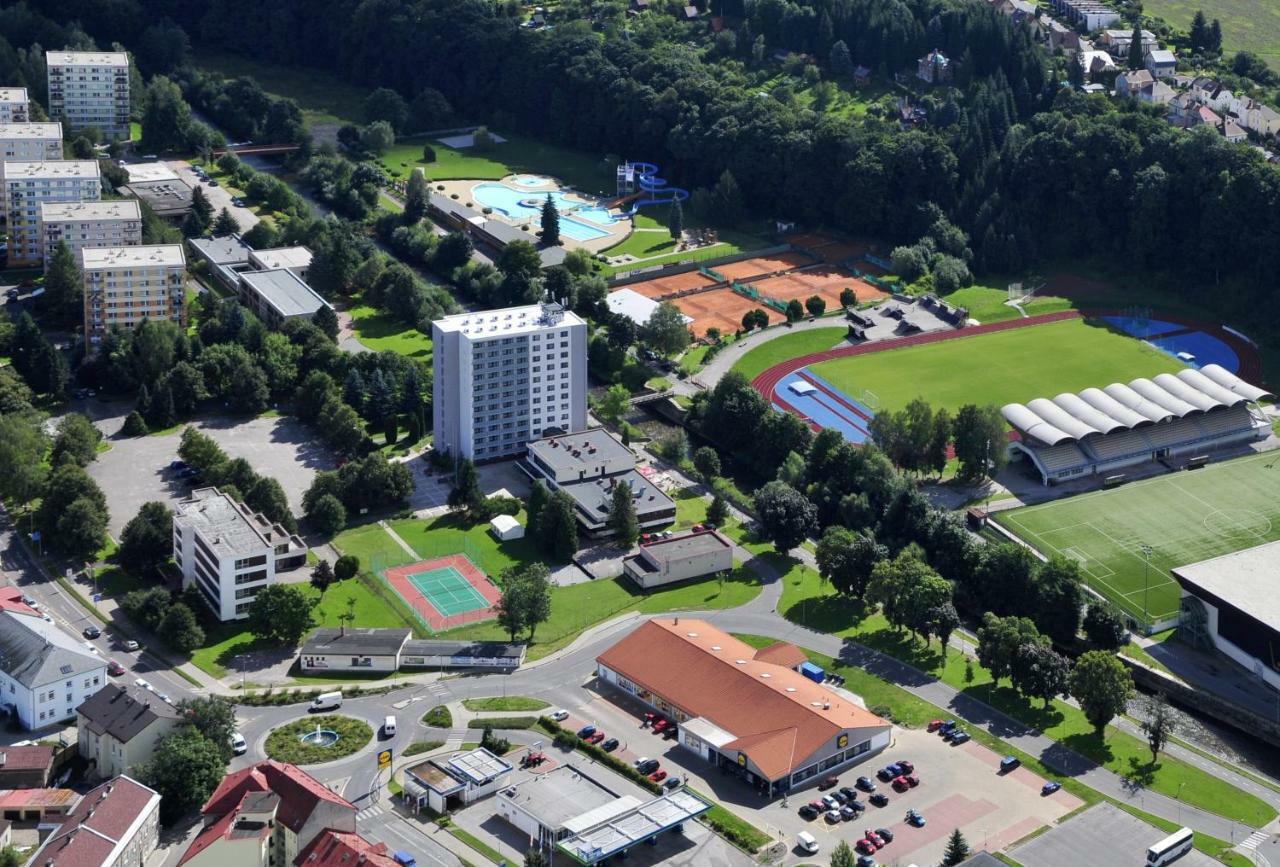 Patria Hotel Trutnov Eksteriør bilde